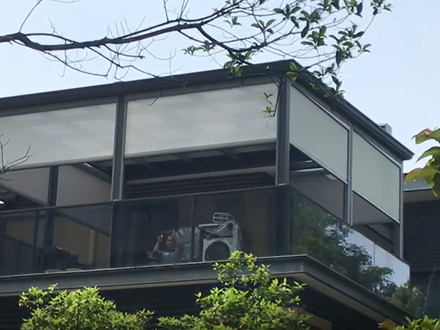 湖南電動遮陽,防風(fēng)卷簾窗,戶外遮陽百葉,電動陽光房遮陽廠家